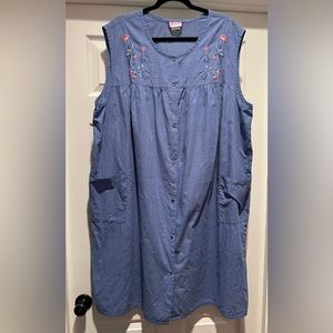 Vintage Granada Embroidered House Coat, Size 3X
